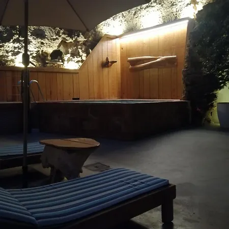Casa Manuela Holiday home *